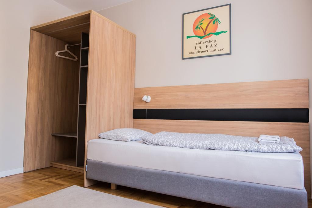 Willa Rynek Hotel Kielce Luaran gambar